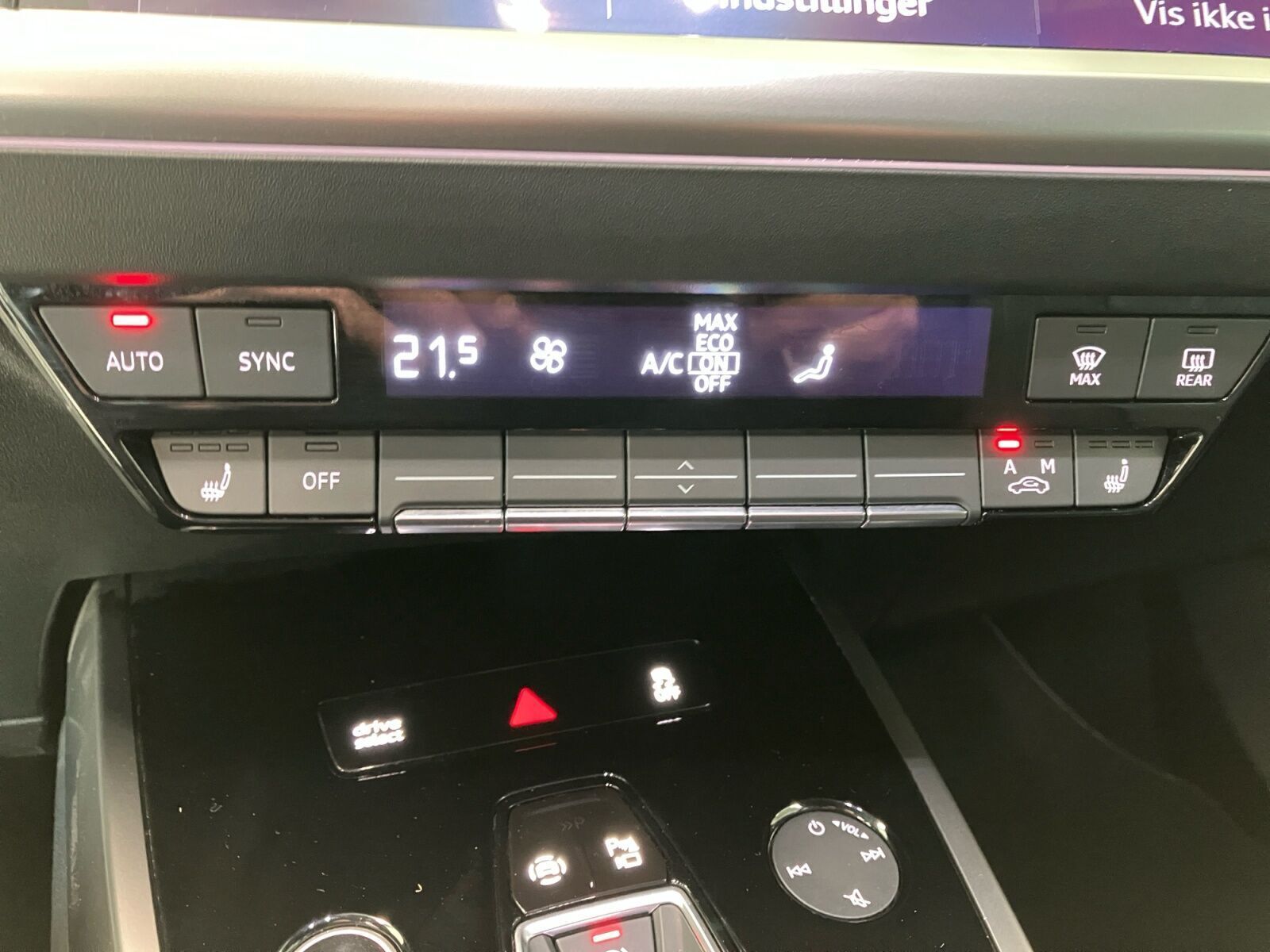Hvid Audi Q4 e-tron fra 2023