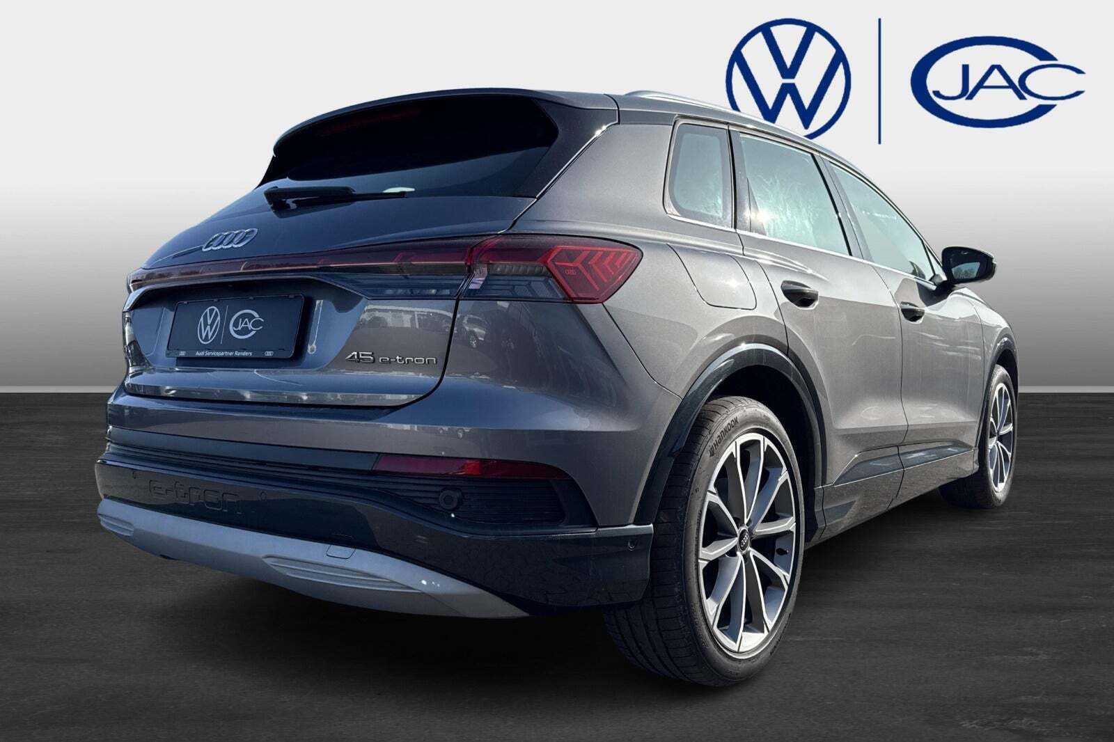 Audi Q4 e-tron 45 Progress