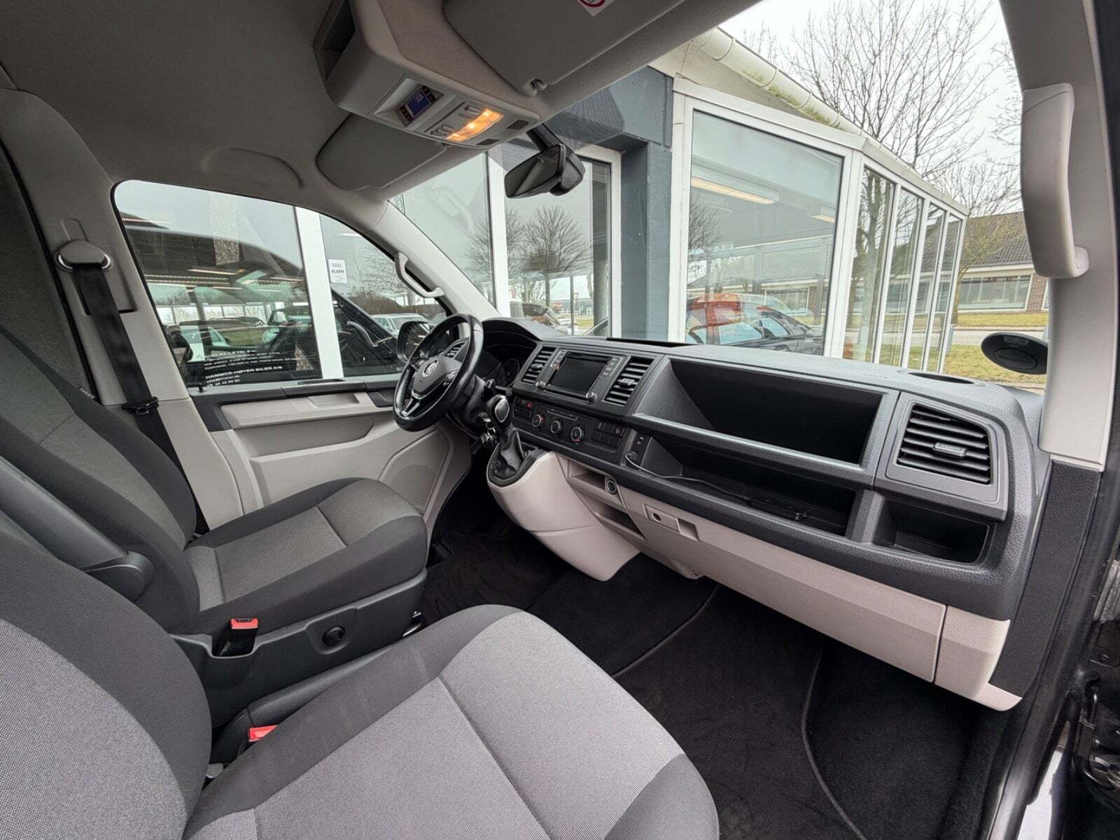 VW Transporter 2,0 TDi 204 Kassevogn DSG 4Motion lang