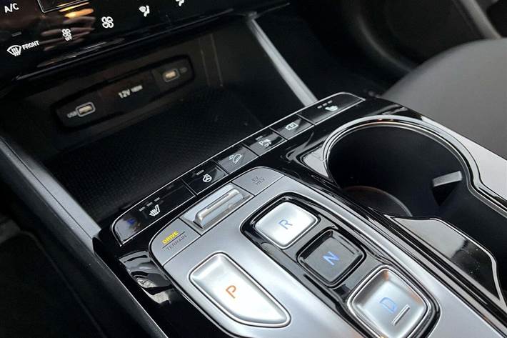 Hvid Hyundai Tucson fra 2022