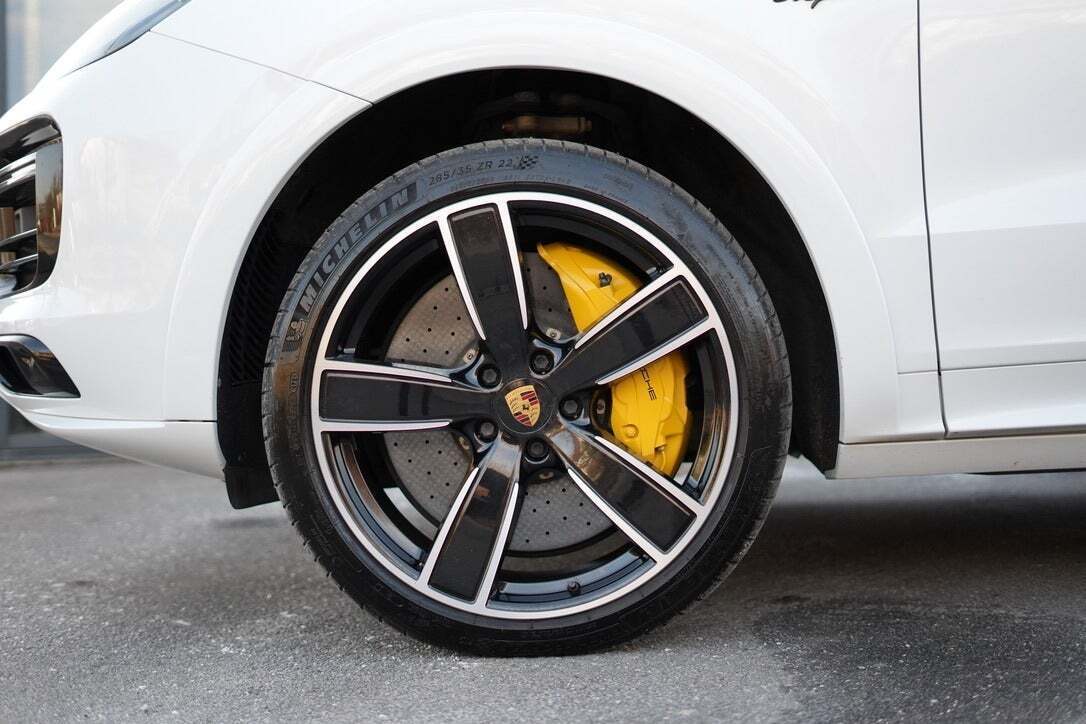 Porsche Cayenne Turbo S 4,0 E-Hybrid Tiptr.