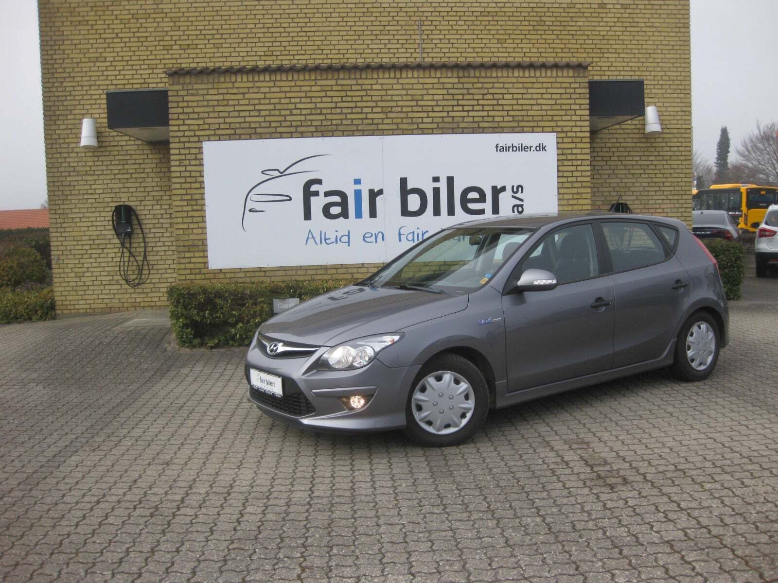 Grå Hyundai i30 fra 2011