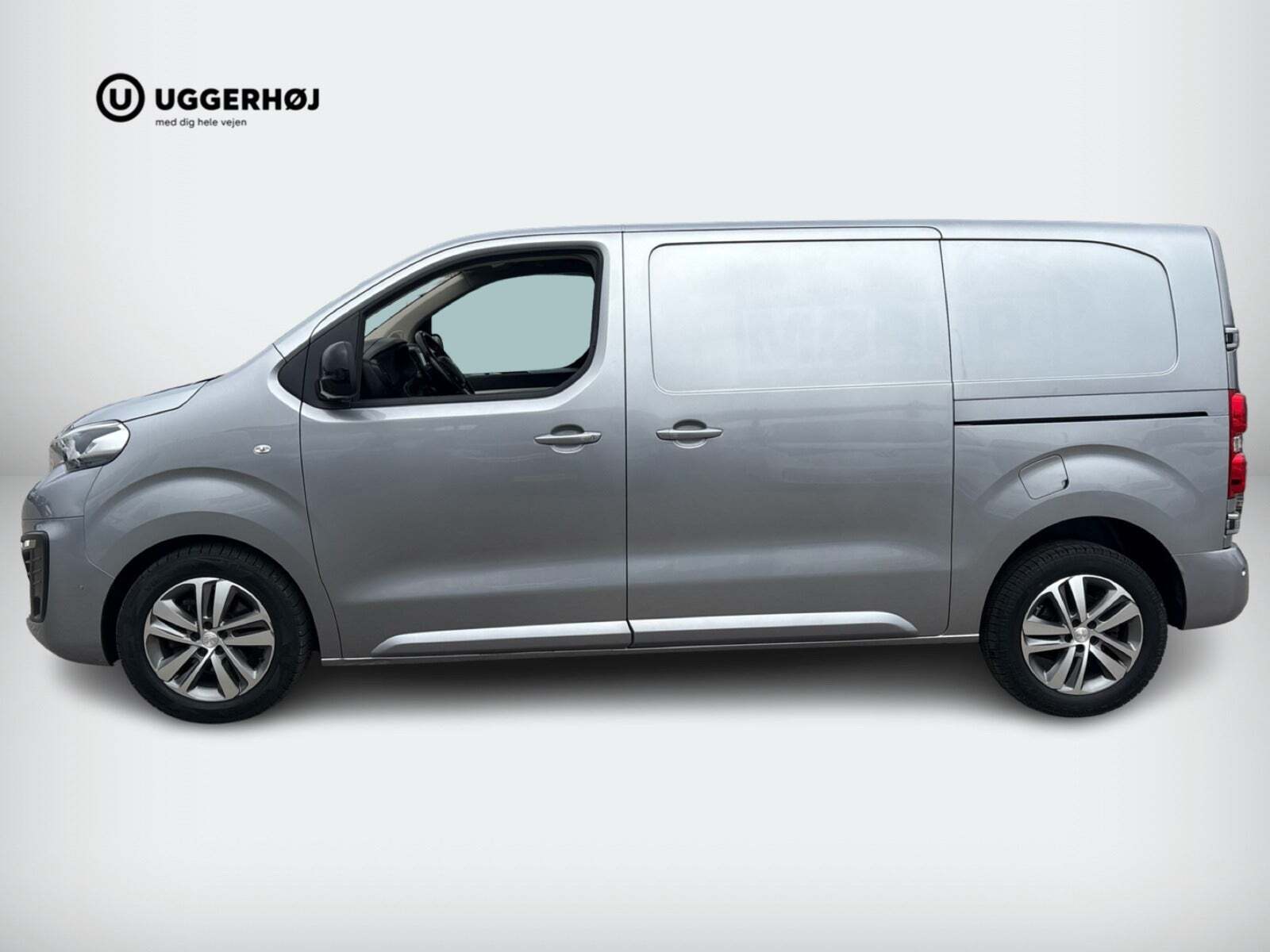 Grå Peugeot Expert fra 2022