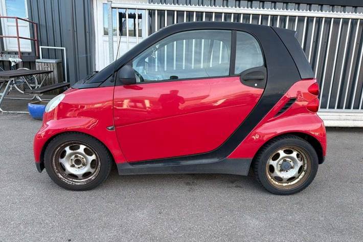 Grøn Smart ForTwo Coupé fra 2009