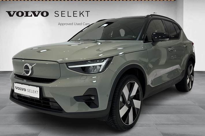 Grøn Volvo XC40 fra 2023