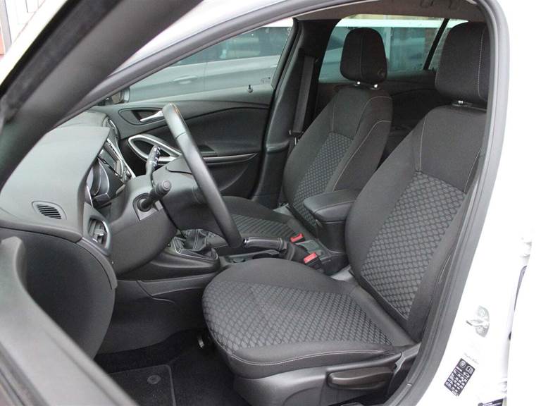 Opel Astra 1,0 T 105 Excite Sports Tourer