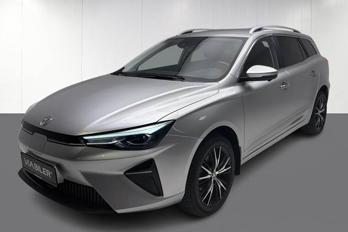 Sølv MG MG5 Electric fra 2022 set udefra