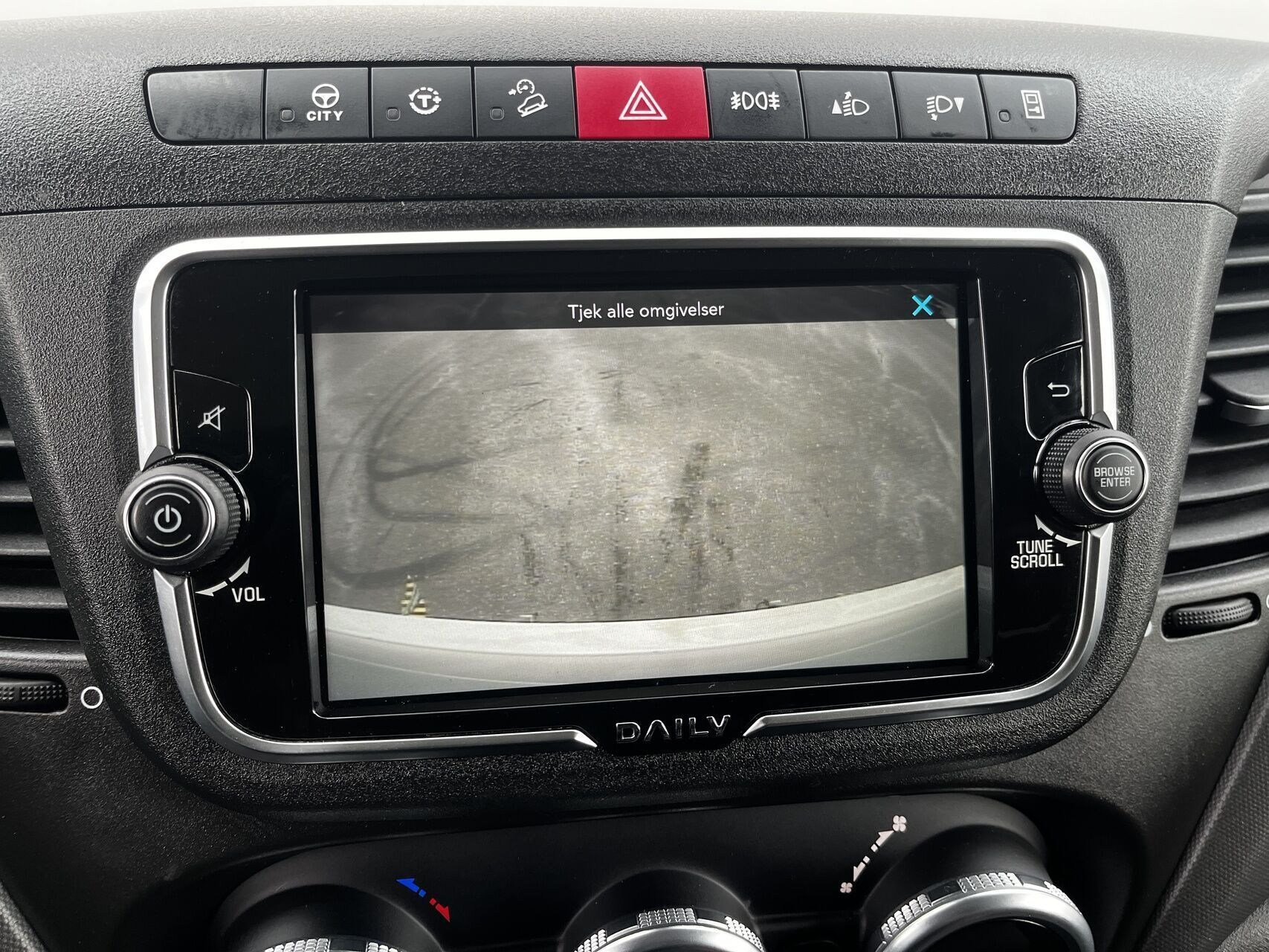 Hvid Iveco Daily fra 2022