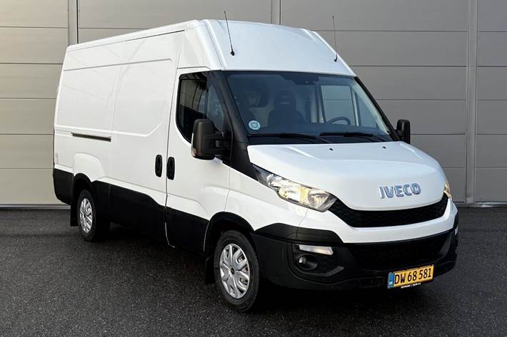 Hvid Iveco Daily fra 2016