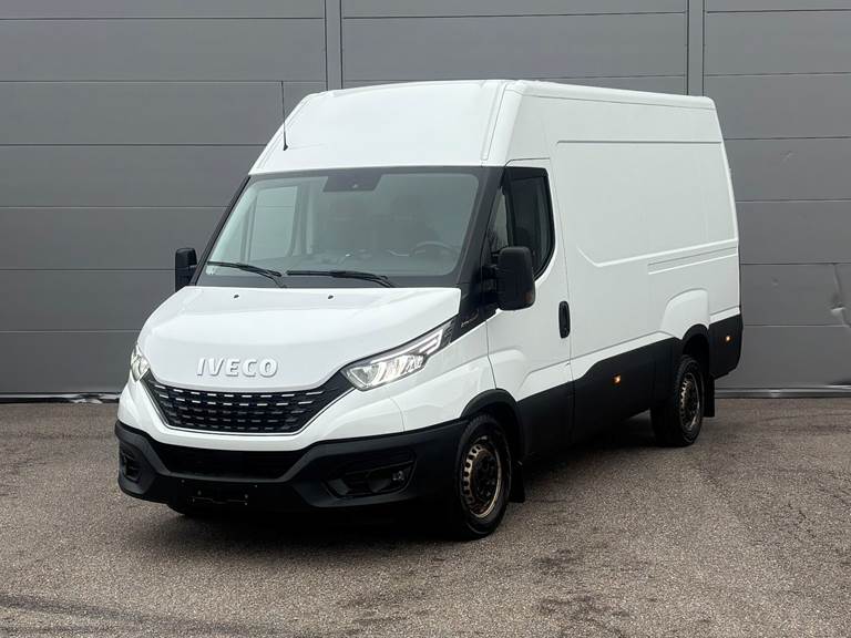 Iveco Daily 3,0 35S18 12m3 D 180HK Van 8g Aut.