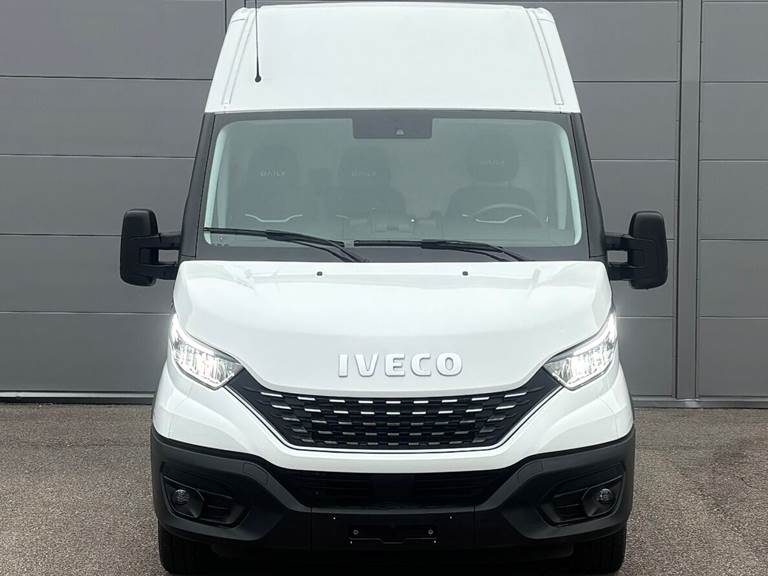 Iveco Daily 3,0 35S18 12m3 D 180HK Van 8g Aut.