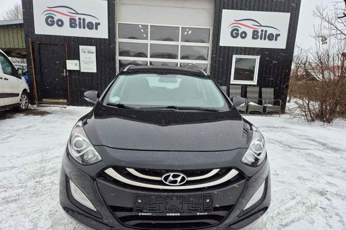 Grøn Hyundai i30 fra 2015