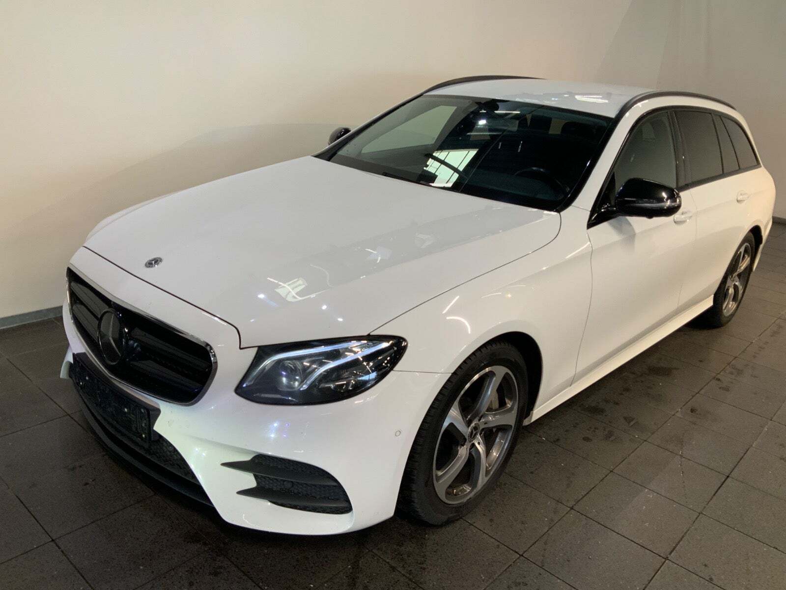Mercedes E350 d 2,9 AMG Line stc. aut.
