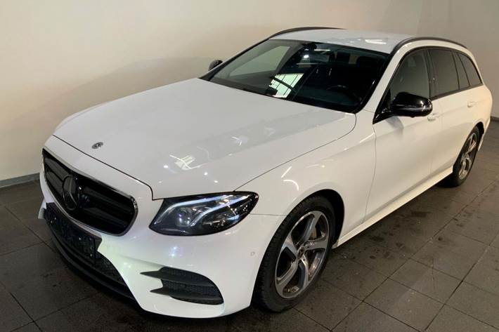 Hvid Mercedes E350 d fra 2019