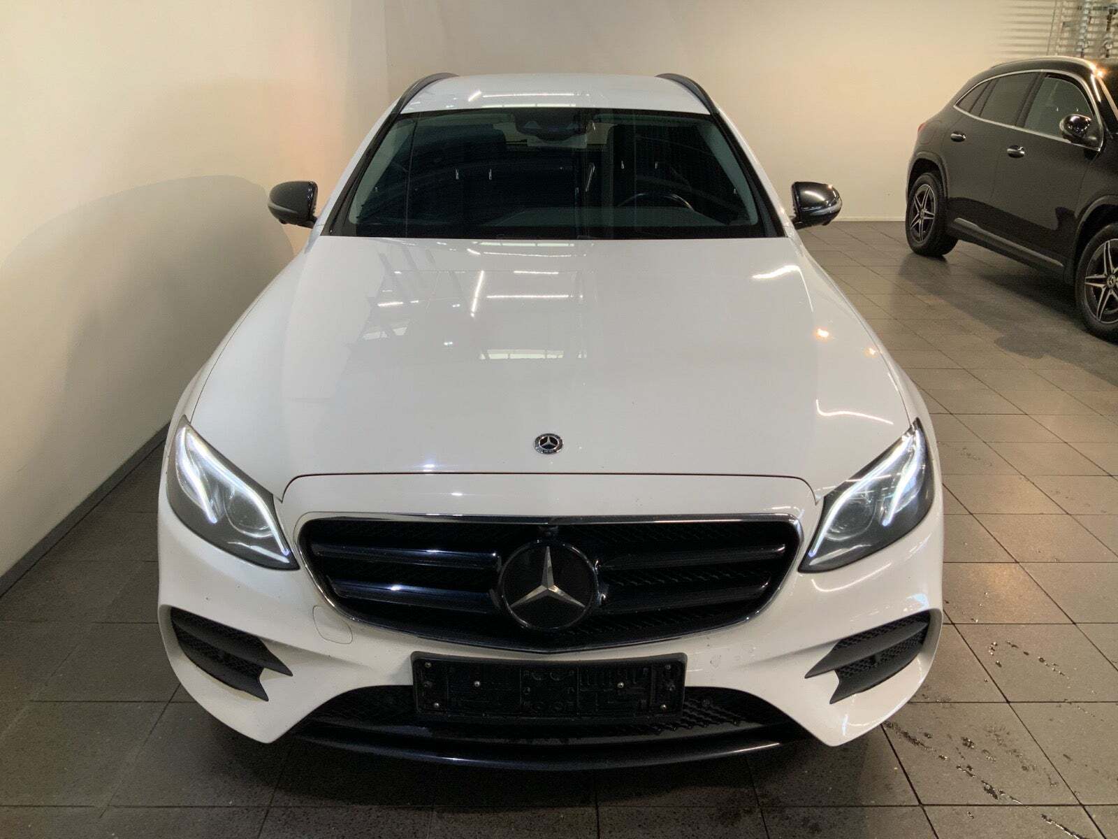 Mercedes E350 d 2,9 AMG Line stc. aut.