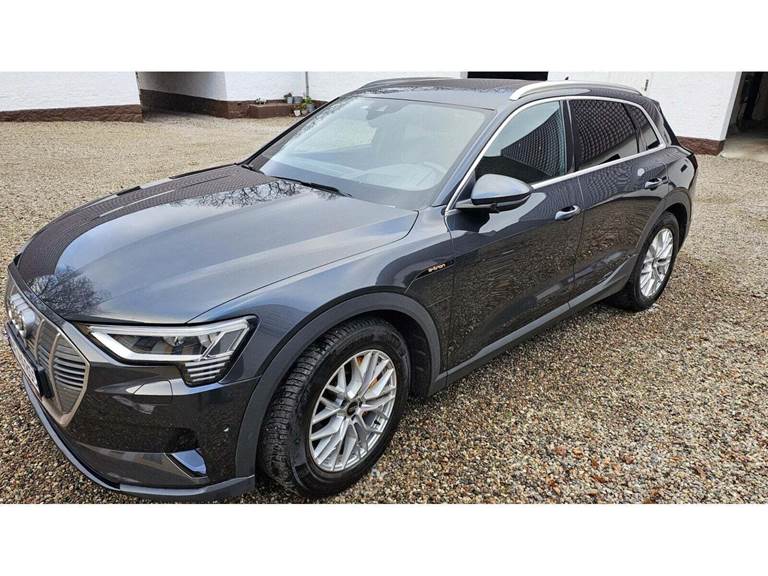 Audi e-tron 55 S-line quattro