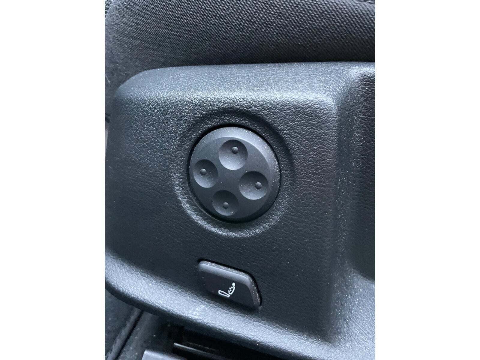 Grå Audi A4 fra 2020