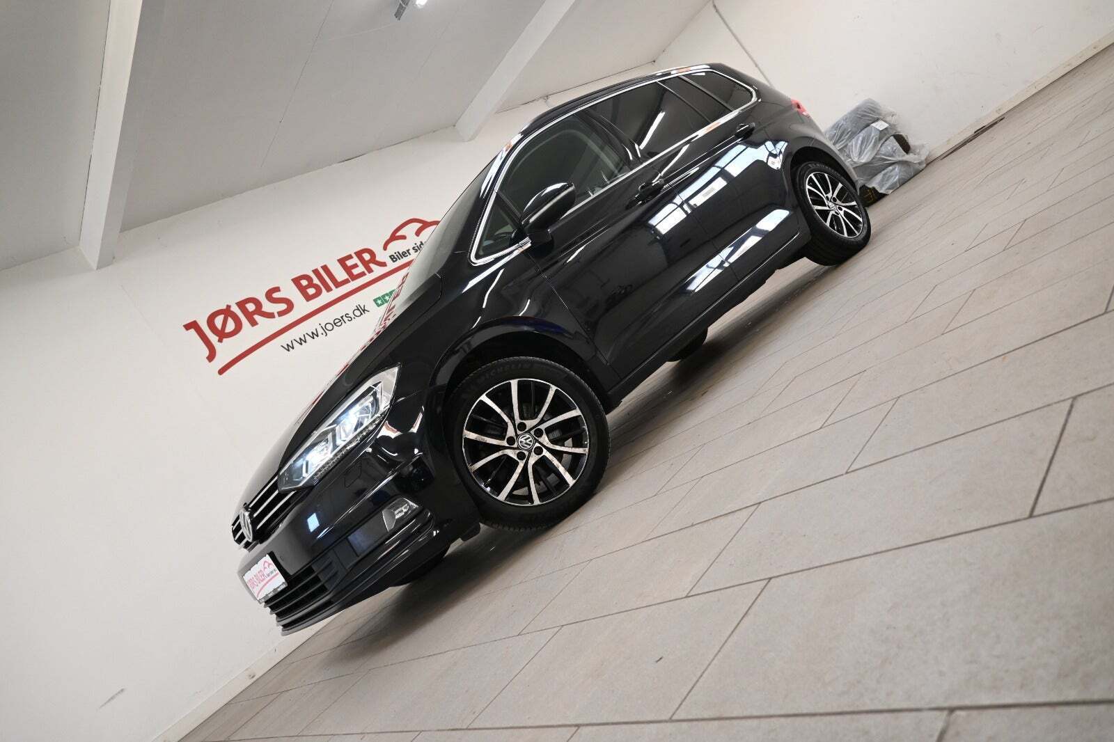 VW Touran 1,6 TDi 115 Comfortline Connect DSG 7prs