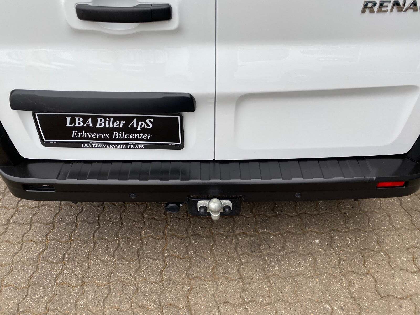 Hvid Renault Trafic fra 2025