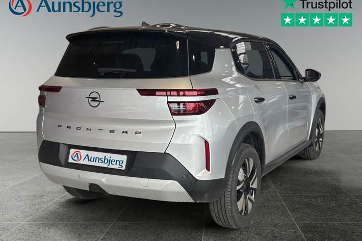 Grå Opel Frontera fra 2025