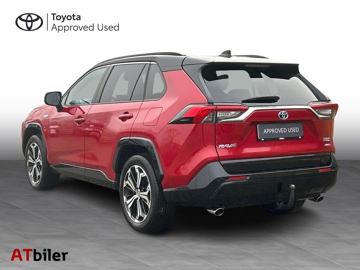 Toyota RAV4 Plug-in 2,5 Plugin-hybrid H3 Executive AWD 306HK 5d 6g Aut.