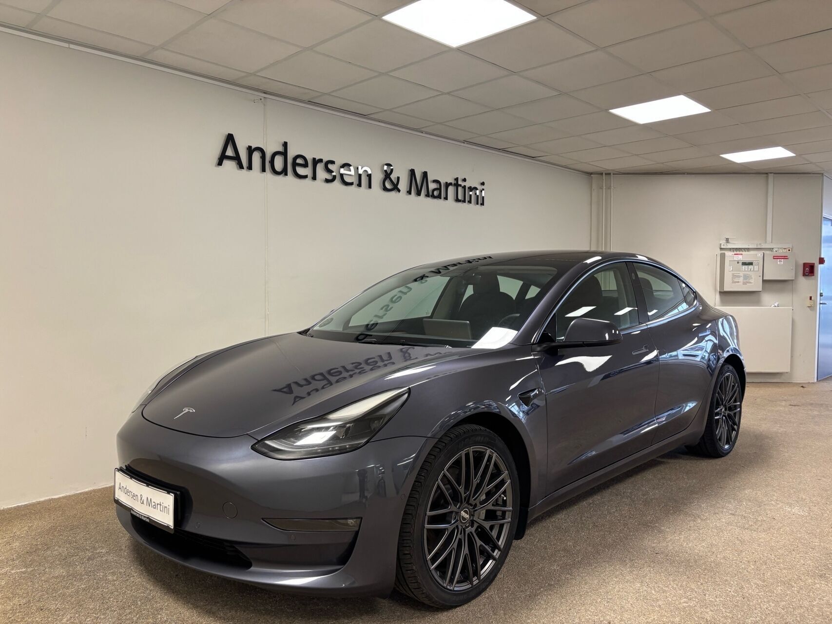 Tesla Model 3 EL Long Range AWD 498HK Aut.