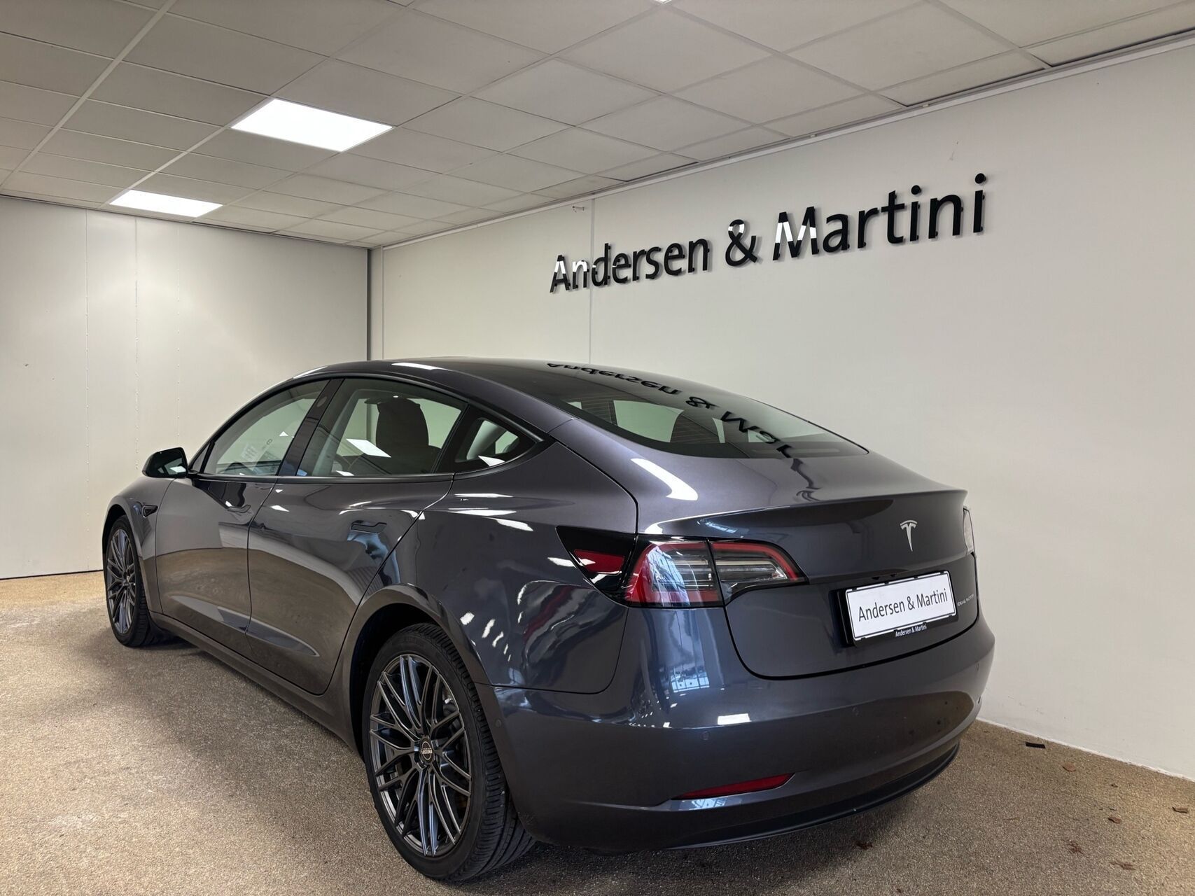 Tesla Model 3 EL Long Range AWD 498HK Aut.