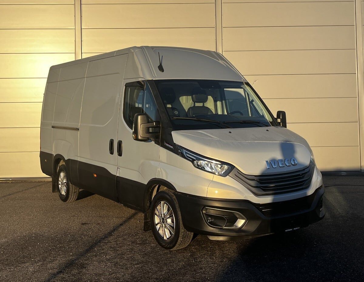 Iveco Daily 3,0 35S21 12m3 D Hi-Matic 210HK Van 8g Aut.