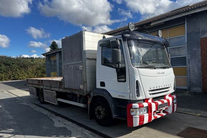 Hvid Iveco EUROCARGO fra 2006