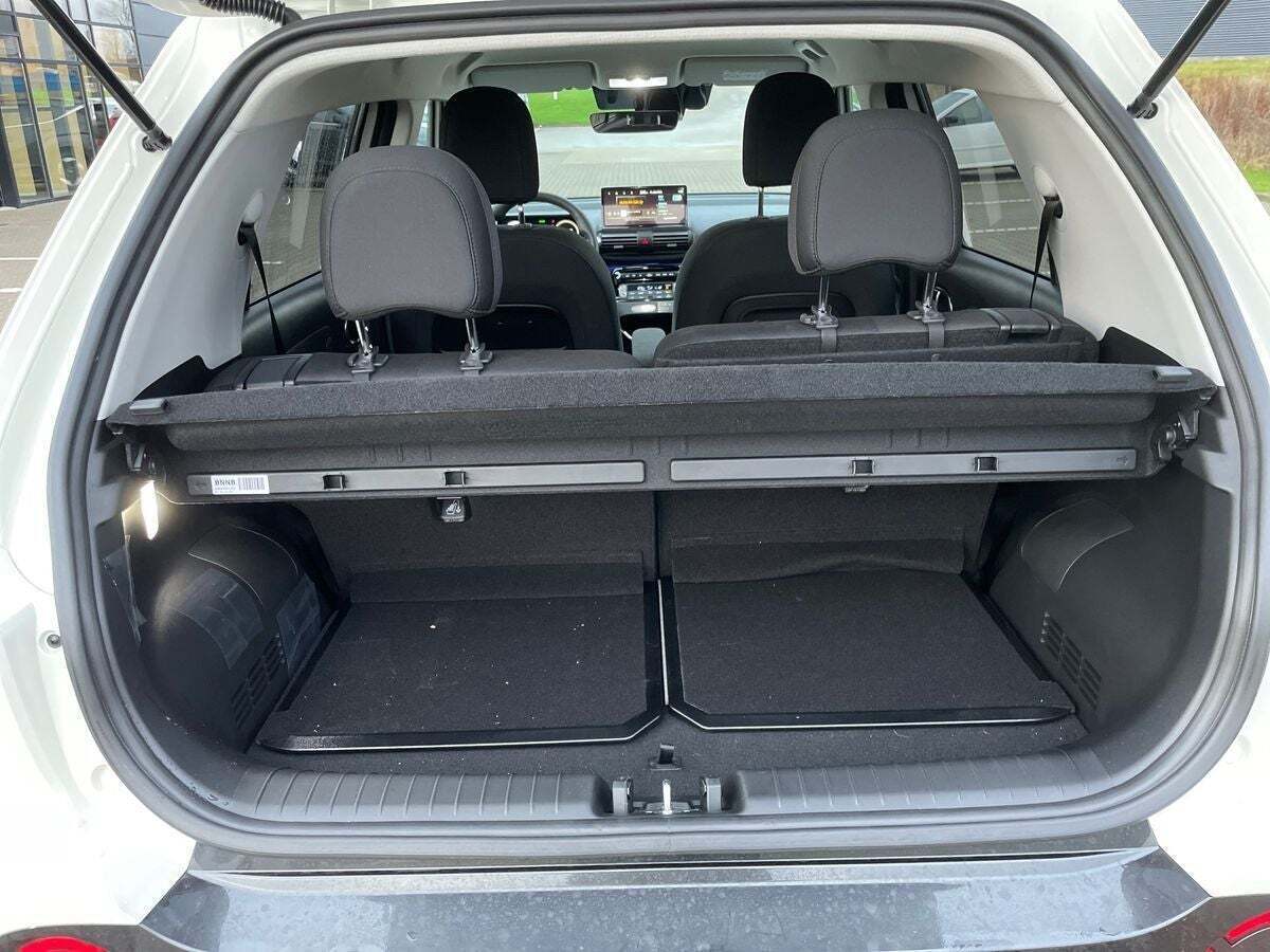 Hvid Hyundai Inster fra 2025