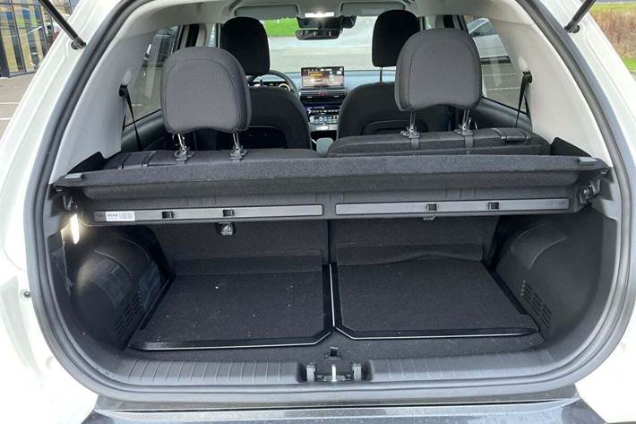 Hvid Hyundai Inster fra 2025