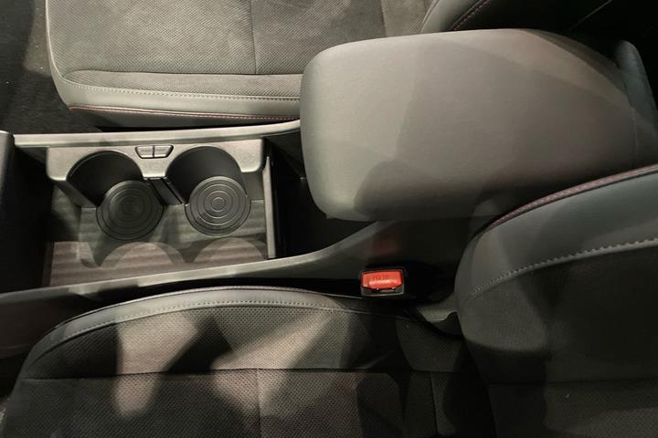 Blå Hyundai Kona fra 2025
