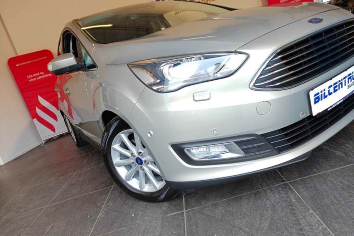 Orange Ford C-MAX fra 2017