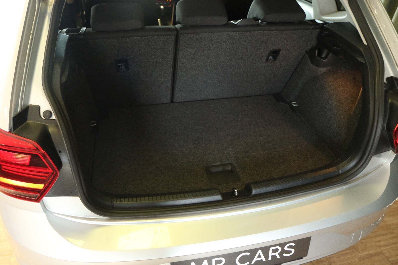 Grøn VW Polo fra 2018