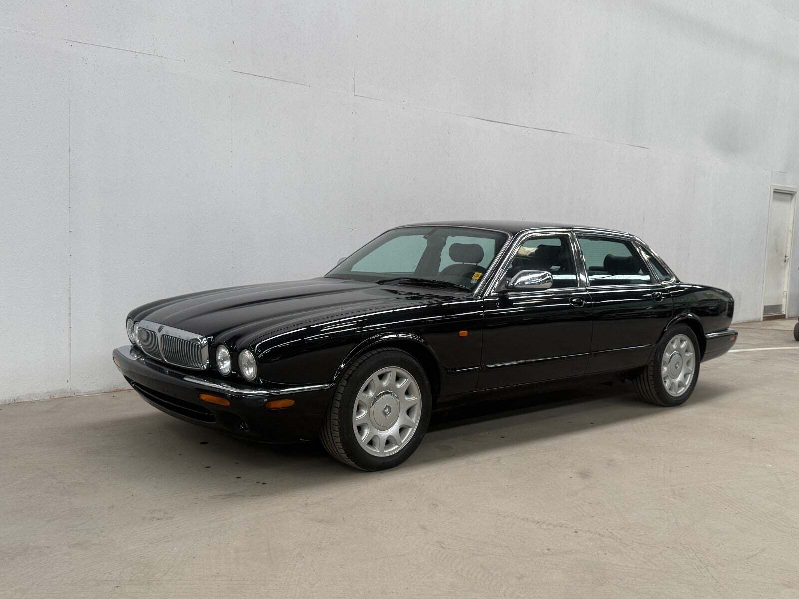 Jaguar XJ8 4,0 Sovereign aut.