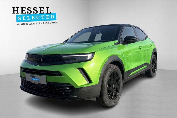 Grøn Opel Mokka-e fra 2023