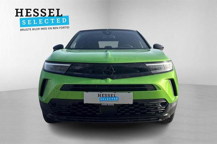 Grøn Opel Mokka-e fra 2023