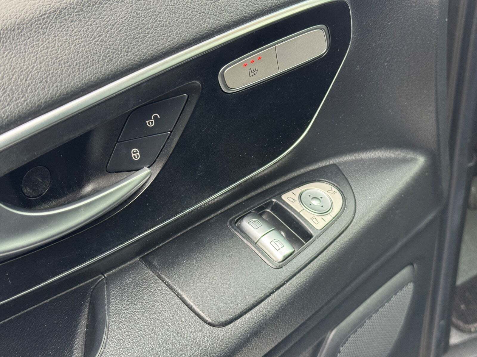 Sølv Mercedes Vito 114 fra 2018