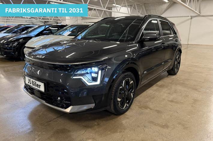 Grå Kia Niro fra 2024