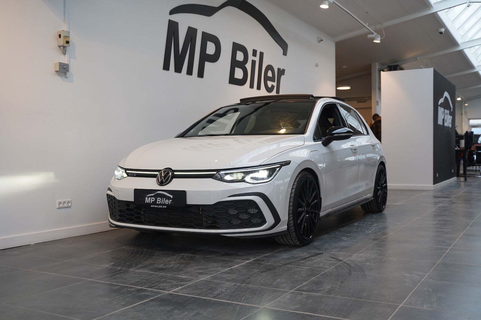 VW Golf VIII 1,4 GTE DSG