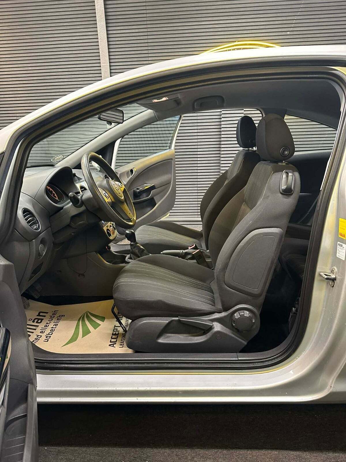 Opel Corsa 1,0 12V Enjoy