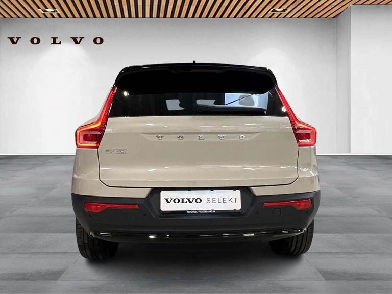 Volvo EX40 Extended Range Ultra
