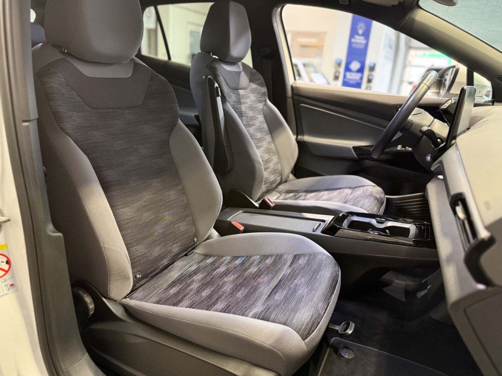 Hvid VW ID.4 fra 2022