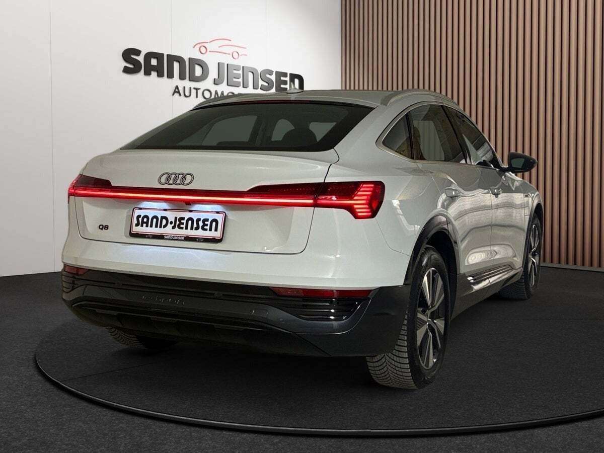 Audi Q8 e-tron 50 Prestige quattro Van