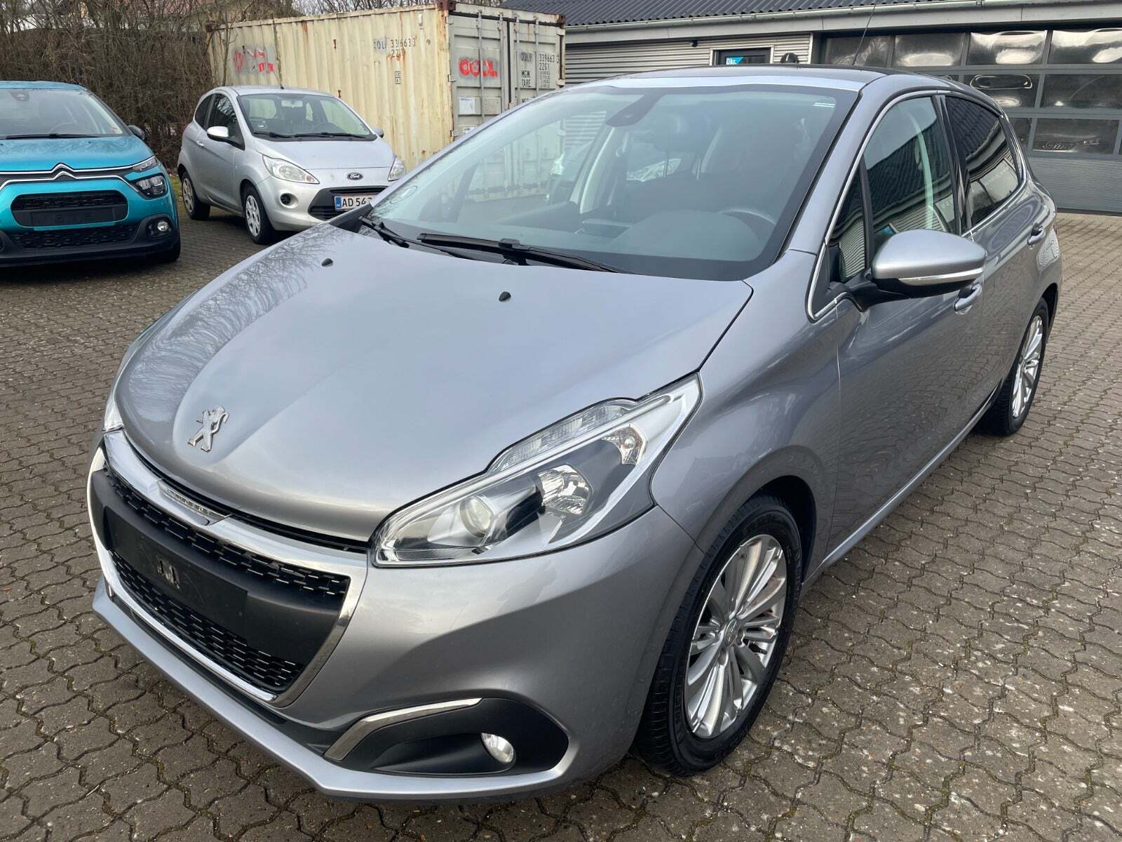 Peugeot 208 1,5 BlueHDi 100 Allure Sky