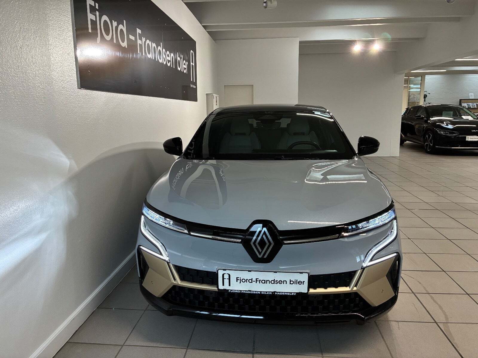 Renault Megane E-Tech 60 Iconic