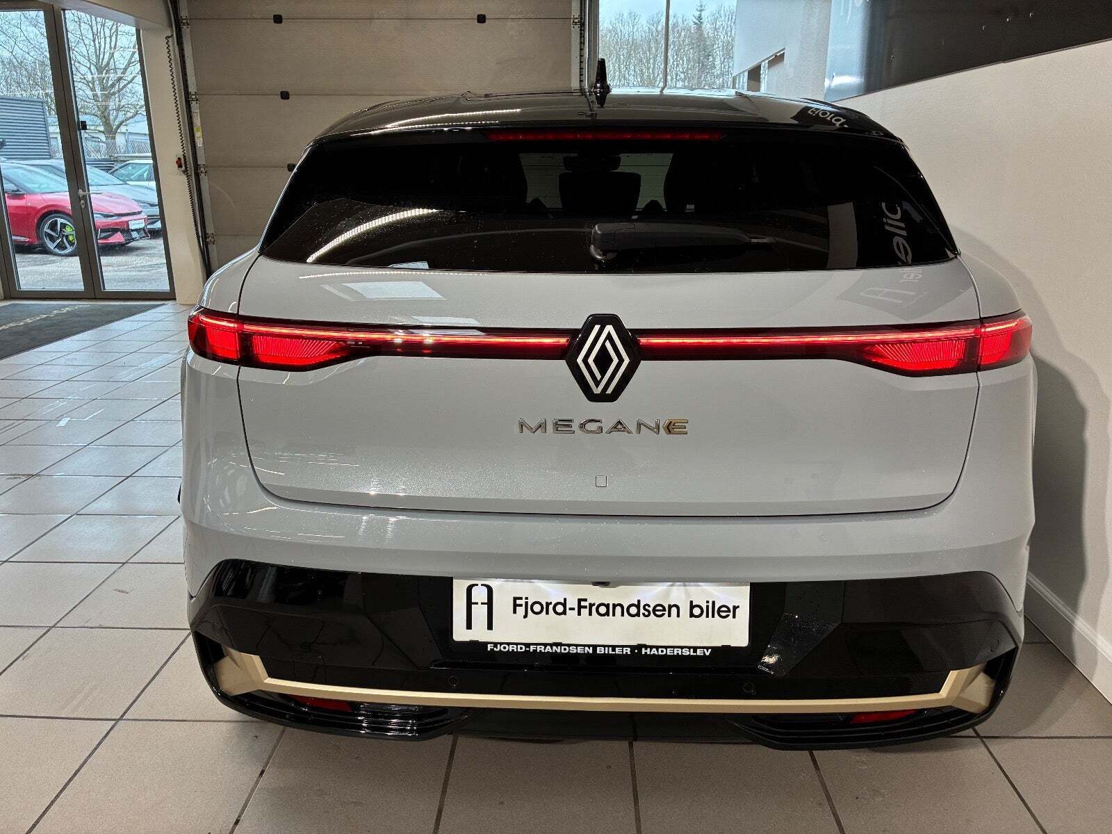 Renault Megane E-Tech 60 Iconic