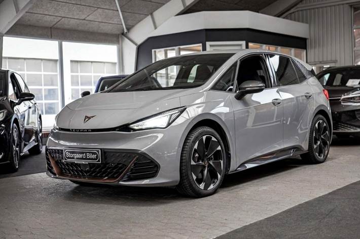 Grå Cupra Born fra 2024