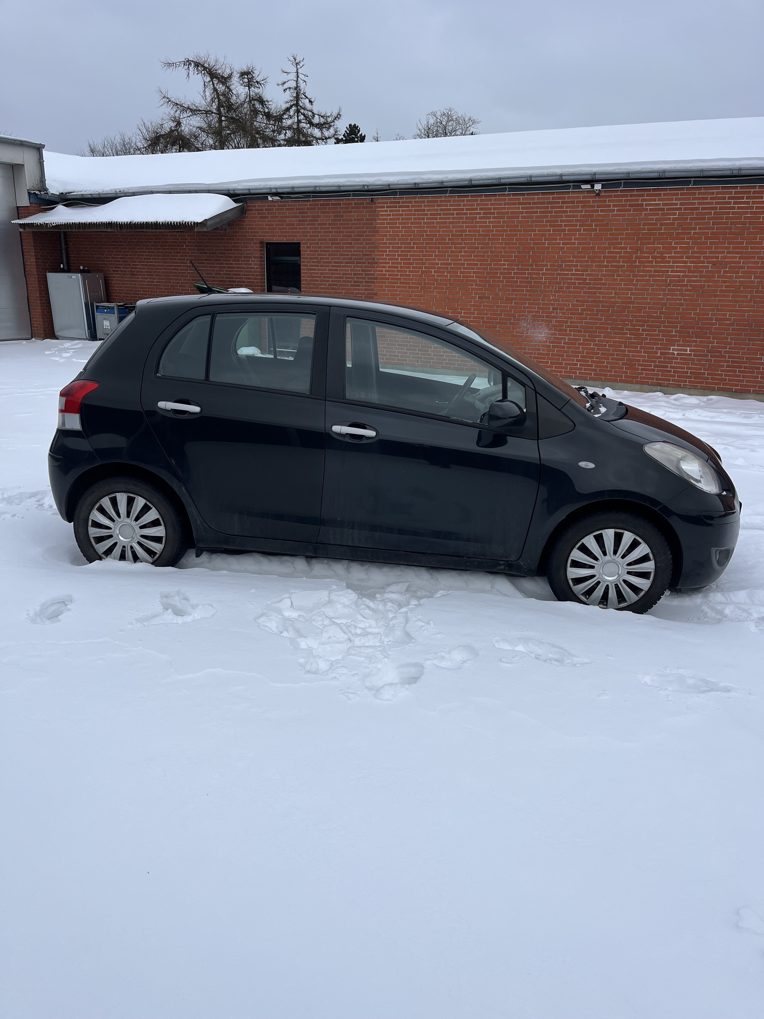 undefined Toyota Yaris fra 2011