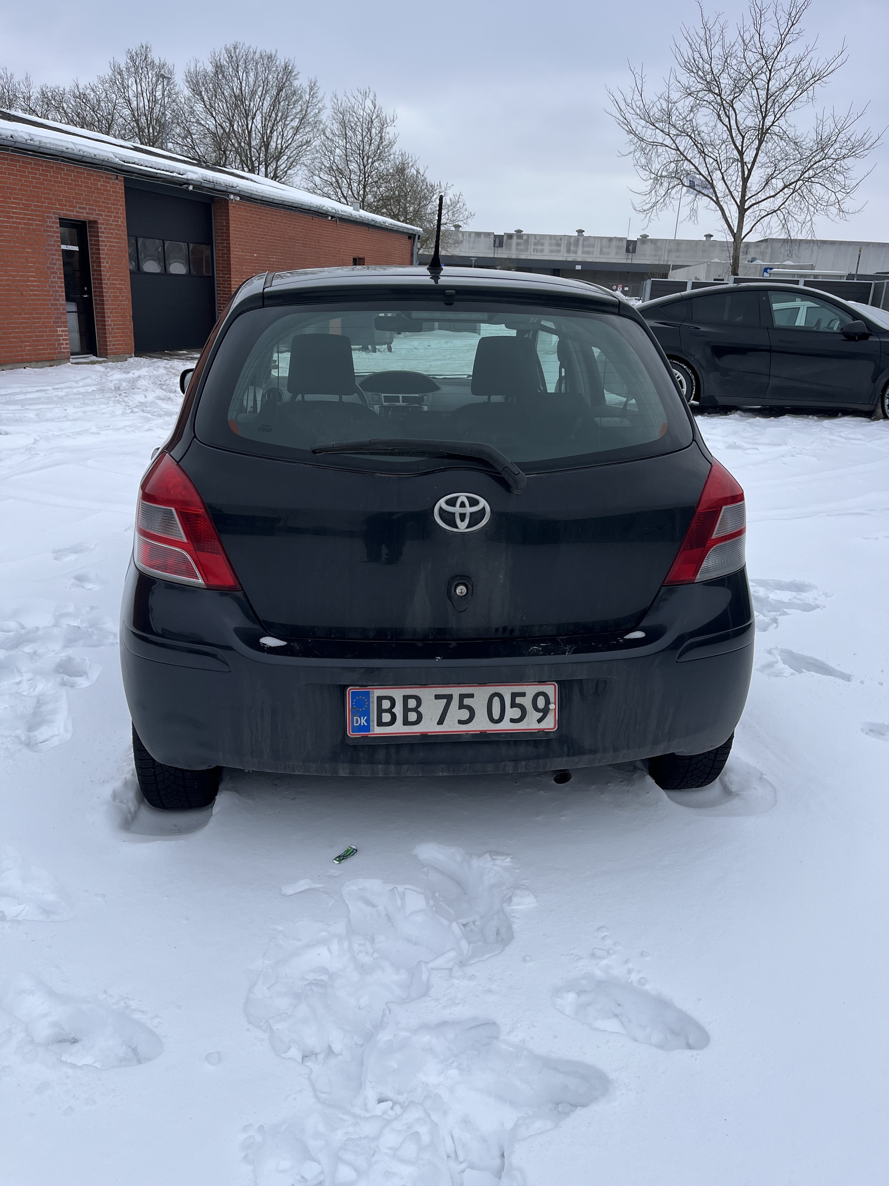 undefined Toyota Yaris fra 2011
